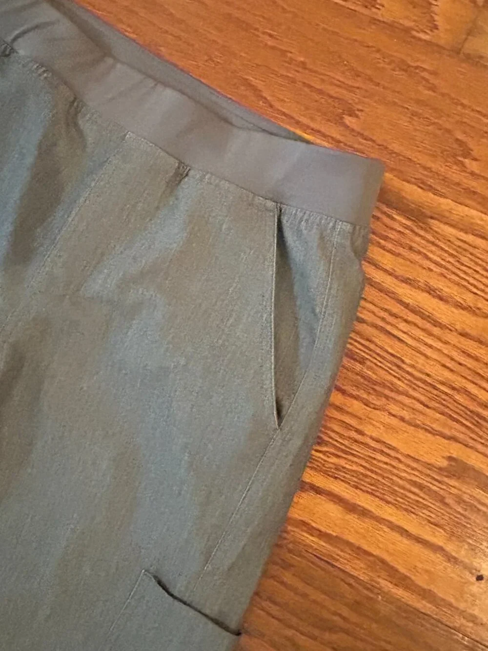 Figs Axim Straight-Leg Cargo Scrub Pant Mens Size Medium Medical Dental Vet